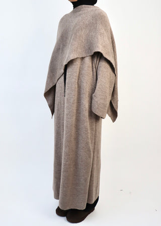 Langer Cardigan mit integriertem Schal