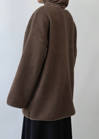 Mantel mit Knöpfen aus Teddyfleece| Brown