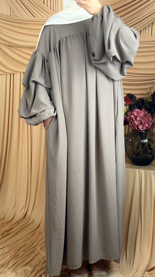 Abaya mit drapierten Ballonärmeln | Taupe