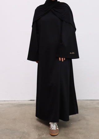 Essential abaya