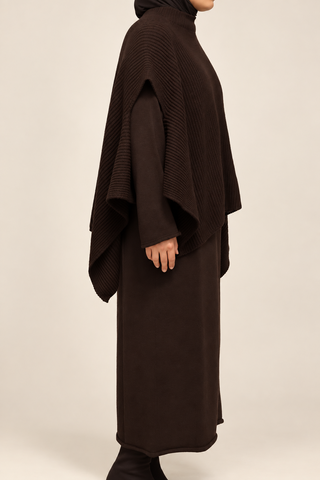 Strickkleid mit Poncho | Braun
