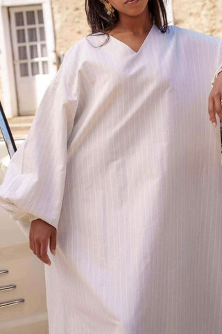 Maxikleid mit Ballonärmeln und V-Ausschnitt | Beige