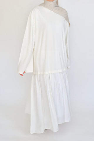 Fließendes Maxikleid in Weiß