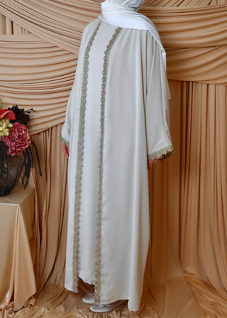 Abaya Set mit floralen Details | Beige