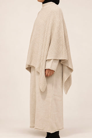 Strickkleid mit Poncho | Beige