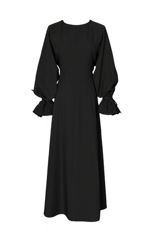 Tailliertes Kleid zum Binden