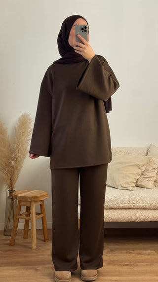 Comfy Set mit oversized Sweatshirt | Brown