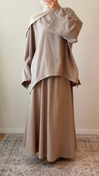Zweiteiler mit Oversize-Oberteil und Rock