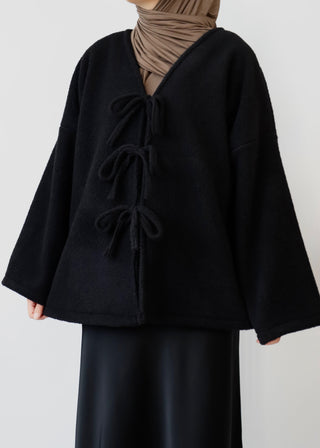 Mantel mit Schleifen aus Teddyfleece | Black