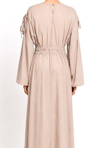 Maxikleid mit Ballonärmeln und Bindedetails | Taupe