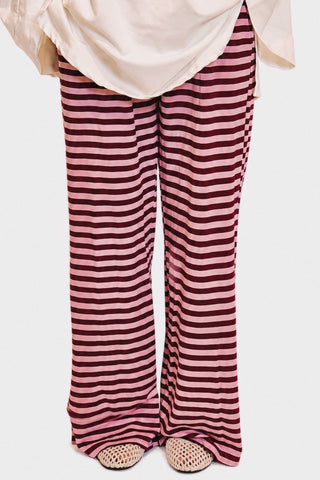 Gestreifte Hose