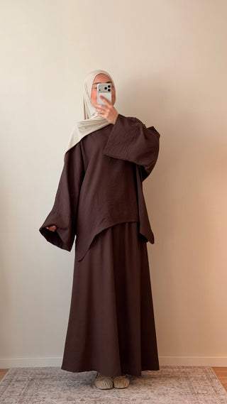 Zweiteiler mit Oversize-Oberteil und Rock