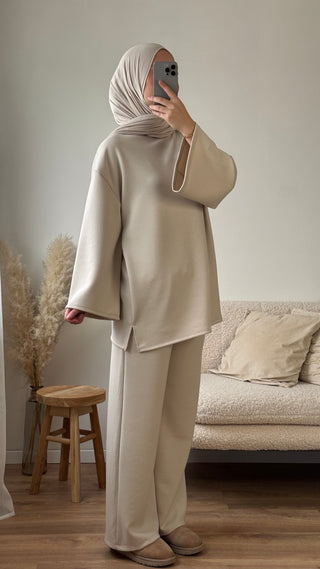 Comfy Set mit oversized Sweatshirt | Beige