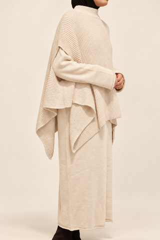 Strickkleid mit Poncho | Beige
