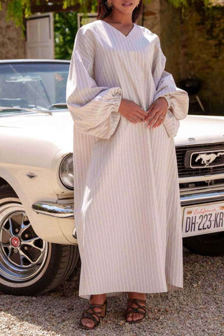 Maxikleid mit Ballonärmeln und V-Ausschnitt | Taupe