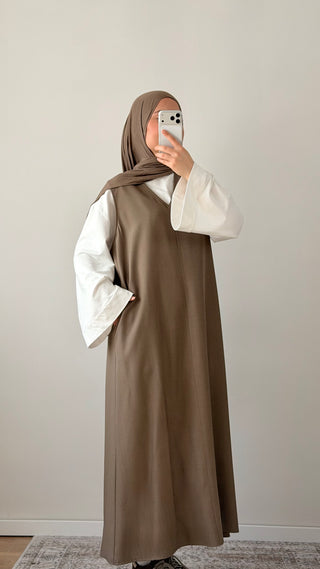 Kurzarmkleid in Mocha